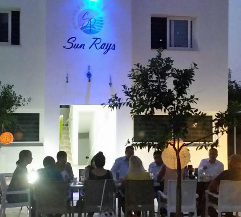 Sun Rays Hostel Kazaphani ภายนอก รูปภาพ